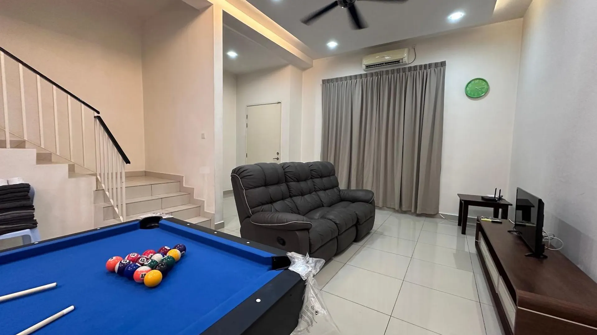 Villa Austin Landed With Pool Table Ar43 Johor Bahru